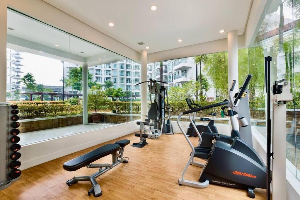 Apartment Naia T3 - Month Of July Rainy Season Php1999 Promo - 1 Bedroom Interior Designed Unit Manila